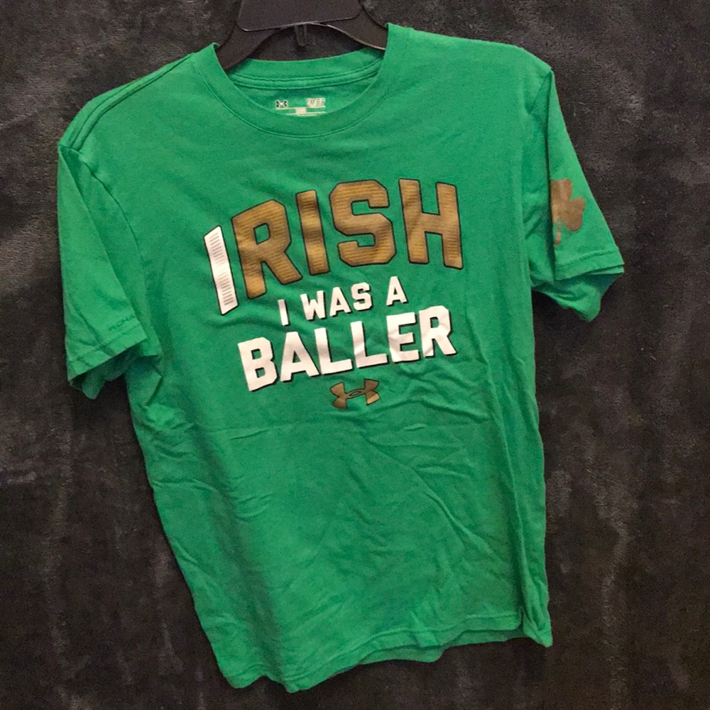 Men’s UA tee